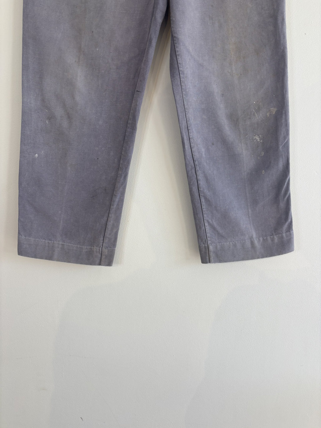 Le Pigeon Voyageur blue grey moleskin pants with pleated front and vintage pocket liner.