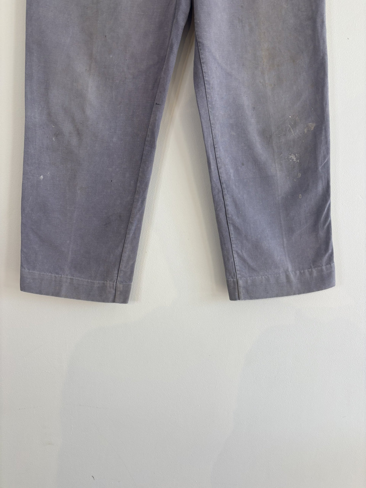 Le Pigeon Voyageur blue grey moleskin pants with pleated front and vintage pocket liner.