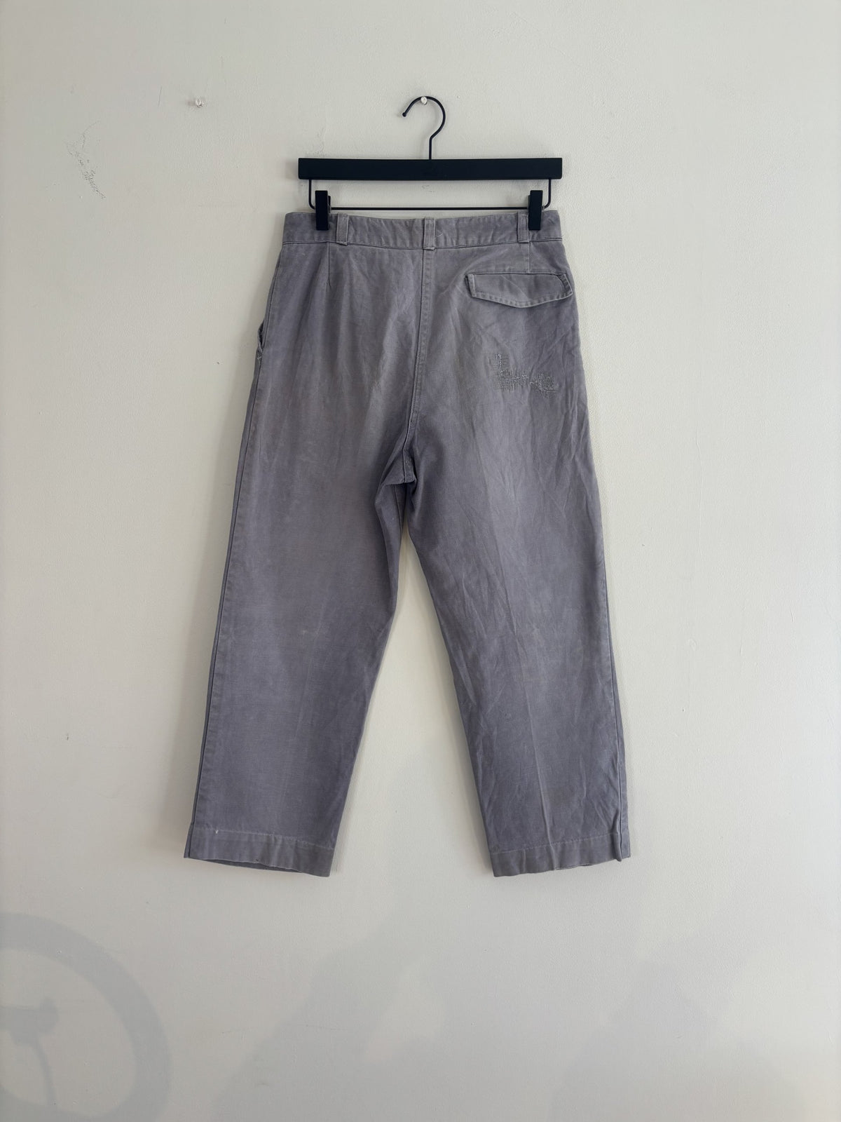 Le Pigeon Voyageur blue grey moleskin pants with pleated front and vintage pocket liner.