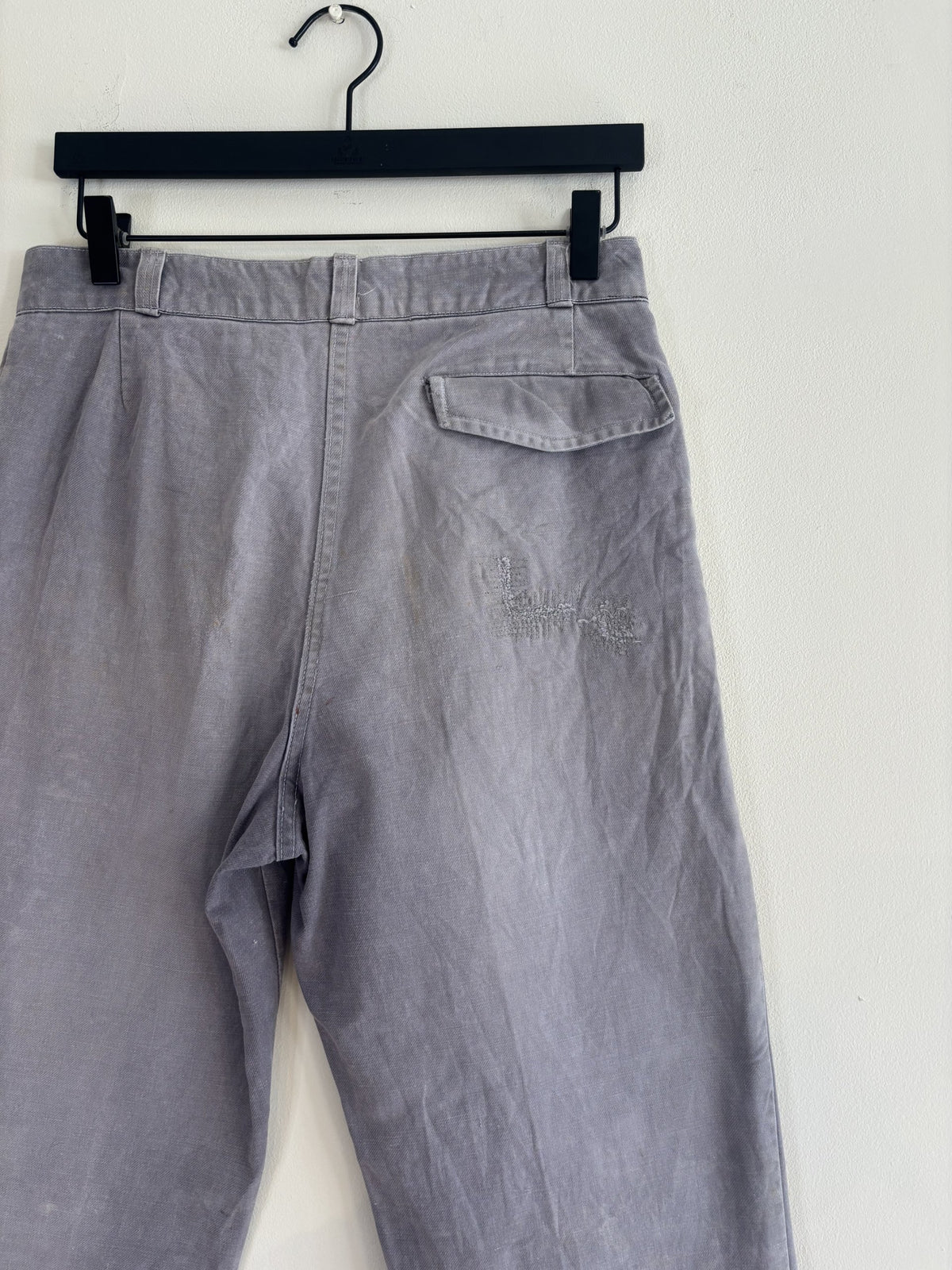 Le Pigeon Voyageur blue grey moleskin pants with pleated front and vintage pocket liner.