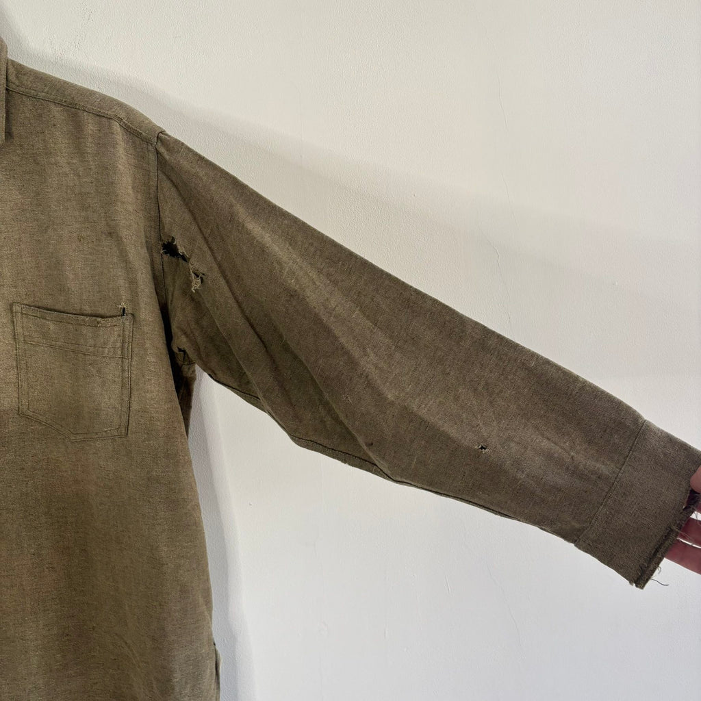 Selecto olive green pullover work shirt with distressed fabric, half-button placket, and chest pocket.