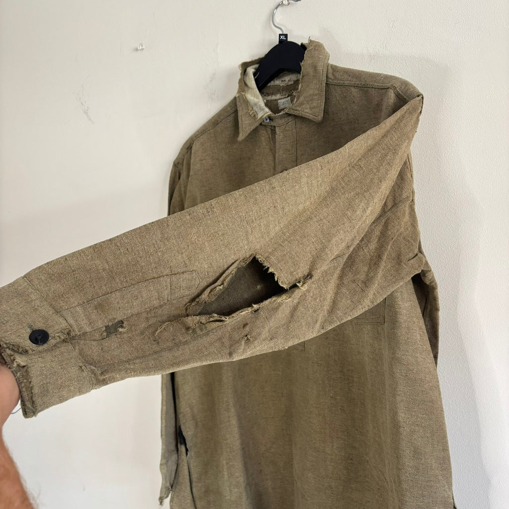 Selecto olive green pullover work shirt with distressed fabric, half-button placket, and chest pocket.
